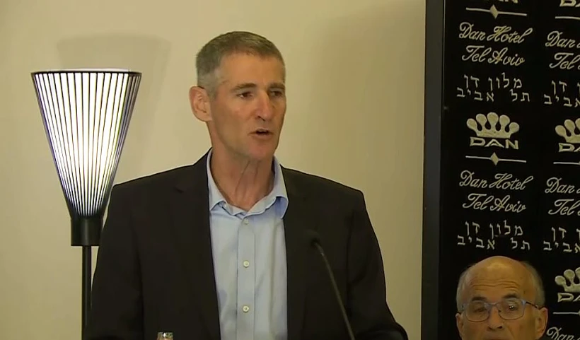 יאיר גולן במסע''ת