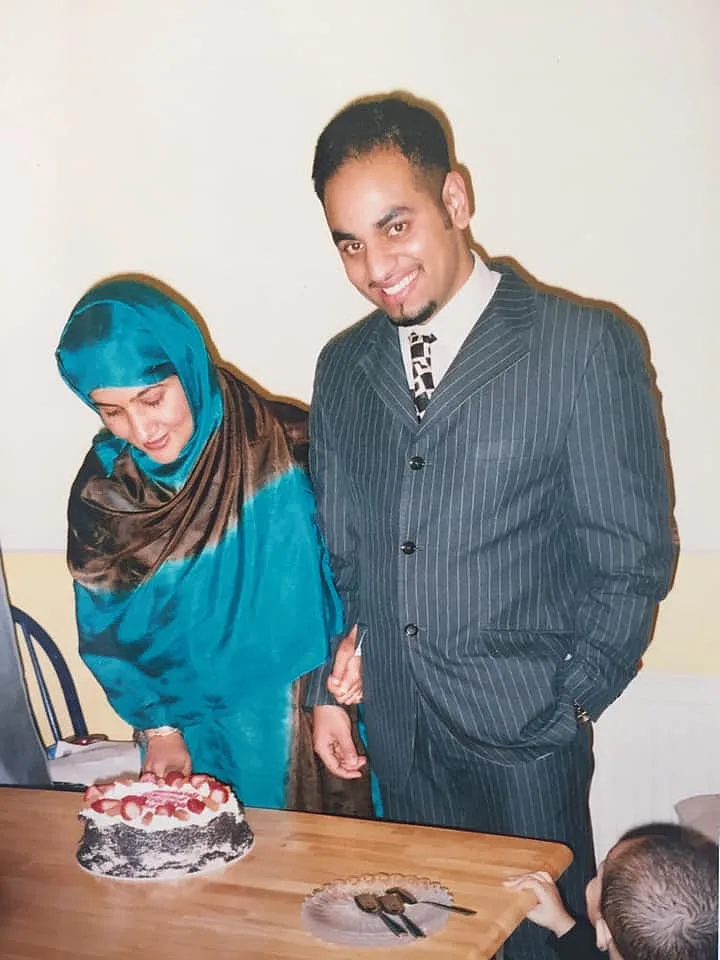 53520567 2389251271093878 6711