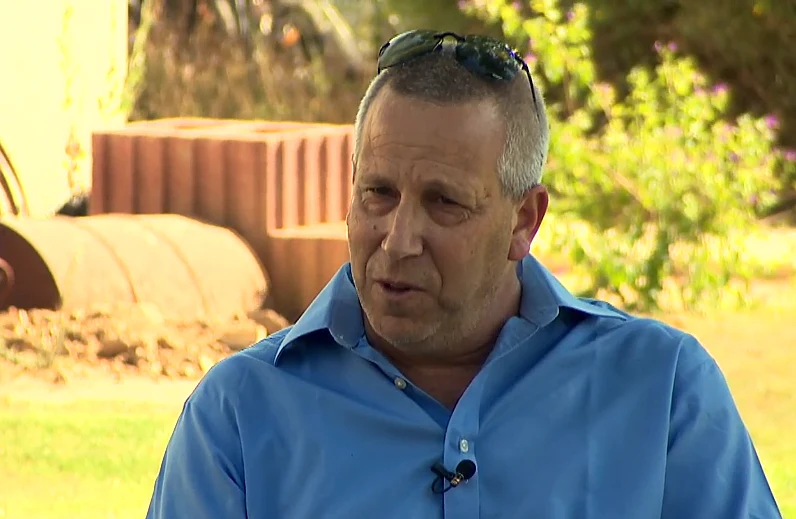 גדי ירקוני, ראש המועצה האזורית אשכול, נפצע במבצע צוק איתן מירי מרגמה