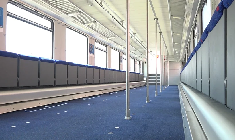 קרון רכבת לנסיעה בעמידה