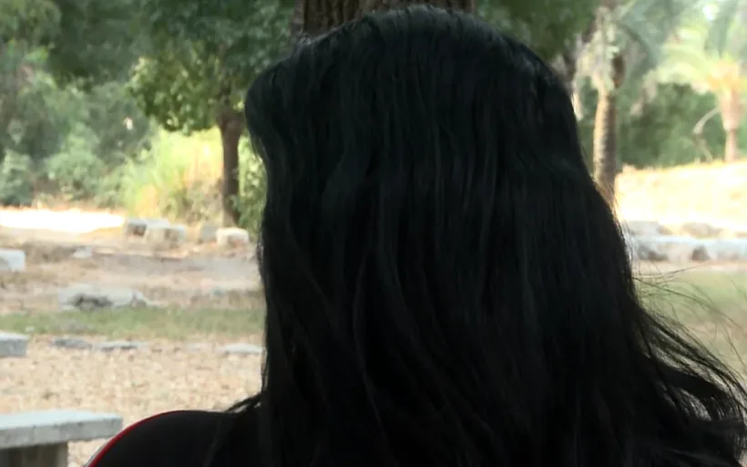 אימו של אחד החשודים בפרשת האונס בקפריסין