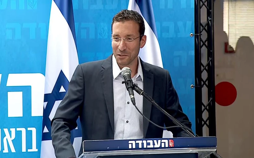 איציק שמולי במסע''ת