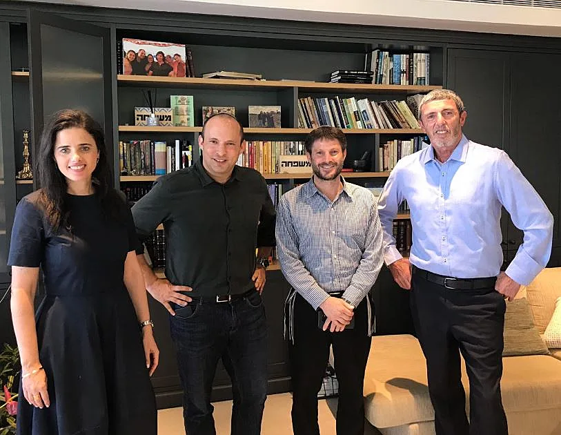 פרץ, סמוטריץ שקד ובנט לאחר האיחוד