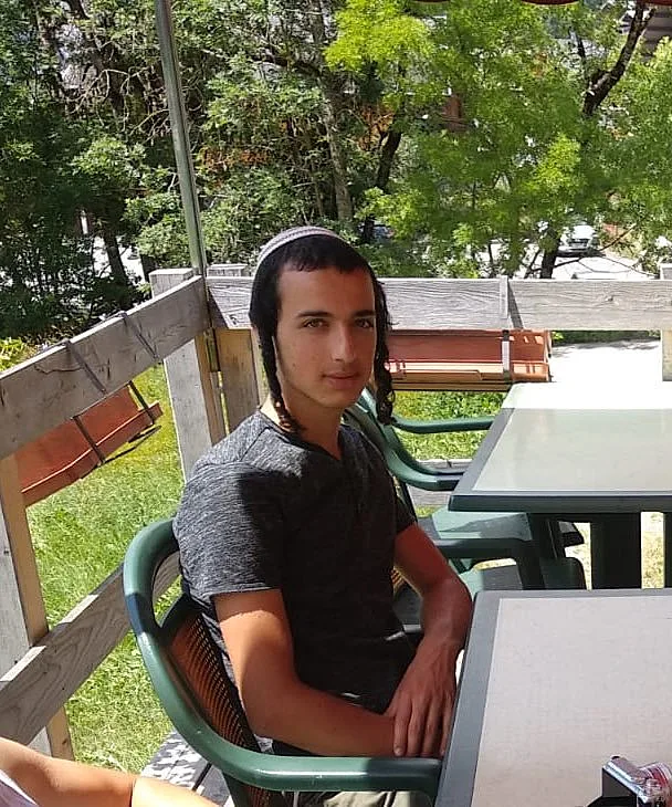 דביר יהודה שורק, שנדקר למוות בגוש עציון