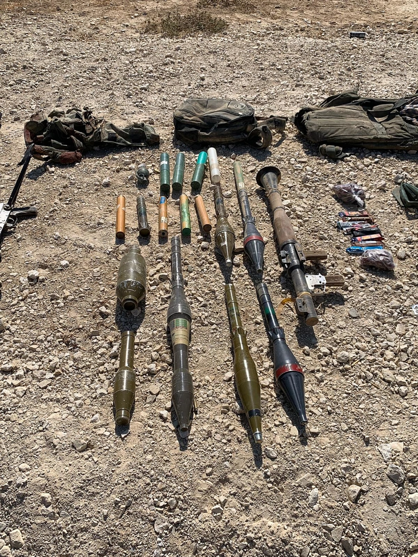 הנשק שנתפס עם חוליית המחבלים בגבול רצועת עזה