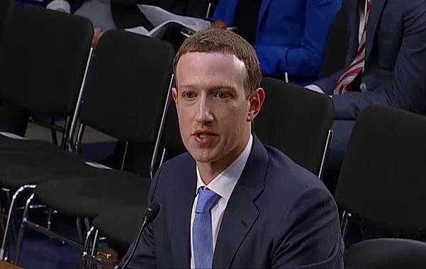 צוקרברג מוסר עדות בקונגרס האמריקני, אפריל 2018