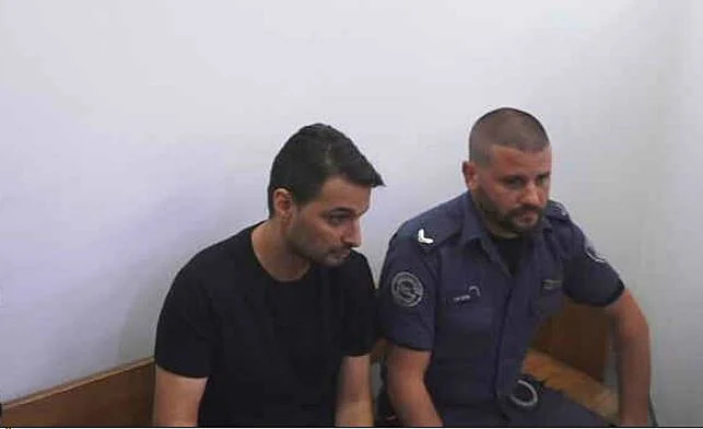 ניר סנדלר בבית המשפט