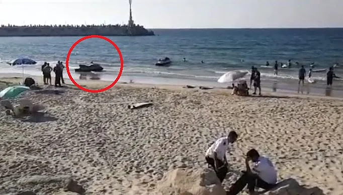 תיעוד מזירת האירוע בחוף באשקלון