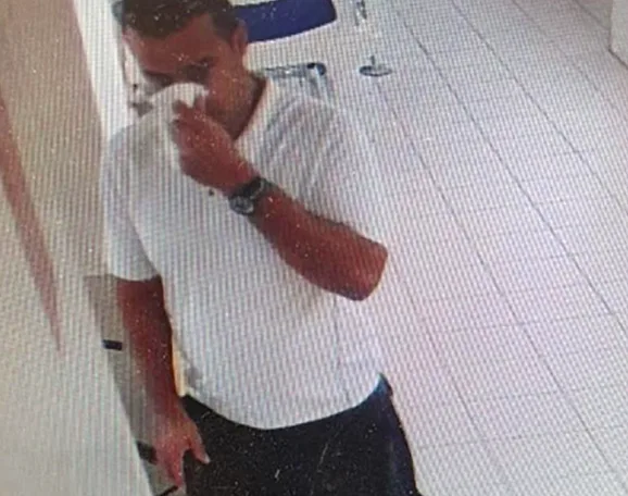 מיעארי בתיעוד מצלמות האבטחה