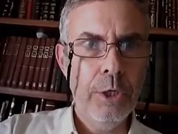 ישראל מאיר קין, שמעגן את אשתו עשר שנים