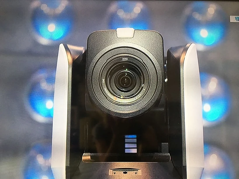 כריזמה (צילום מסך )