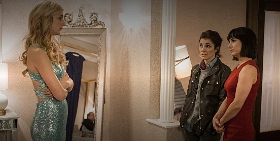 אני נראית כמו בת הים, יופי זה מה שגברים רוצים