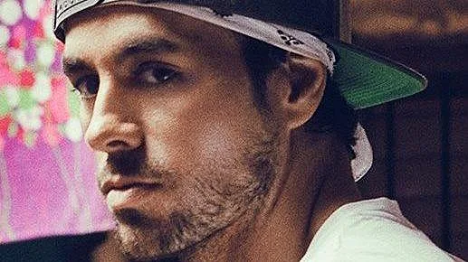 אנריקה איגלסיאס. פירגן ללירן