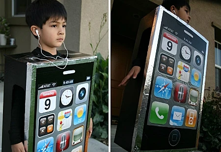 תחפושות גיקיות אייפון