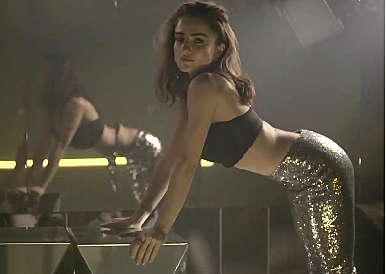 אניה בוקשטיין