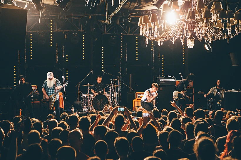 איגלז אוף דת