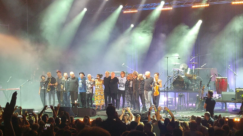 משינה ותיסלם בהופעה