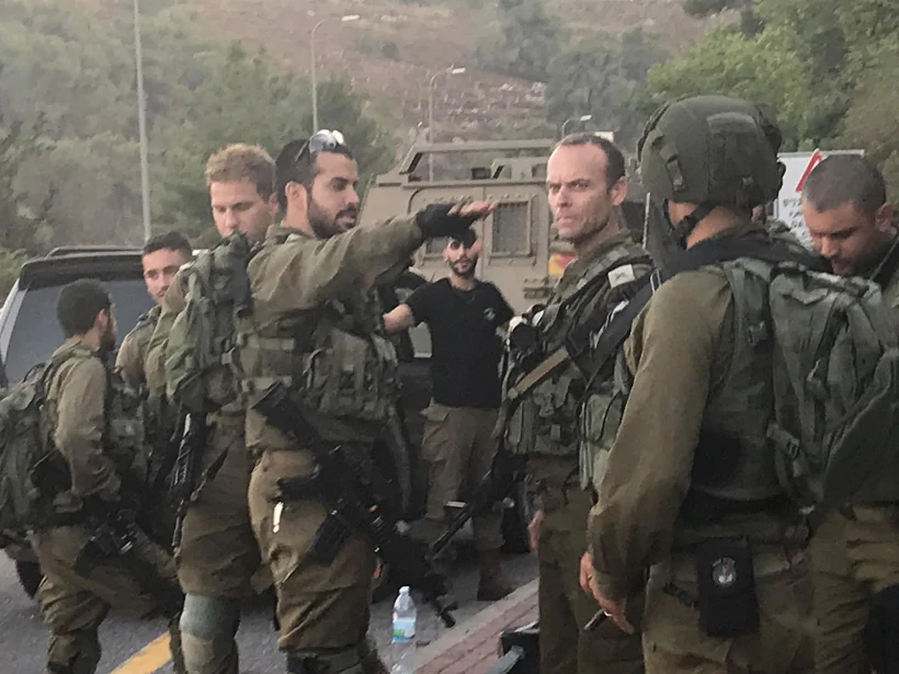 סיור מפקד עוצבת הגליל לאחר ירי הנ''ט לכיוון אביבים