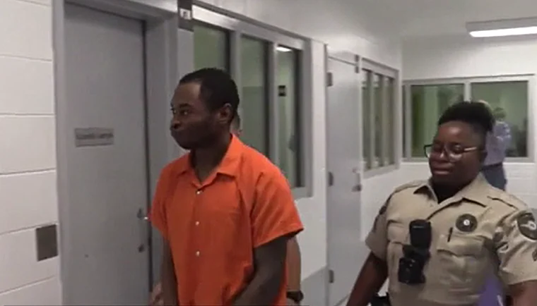 קווין ביילס תומס, אחיה של המתעמלת סימון ביילס