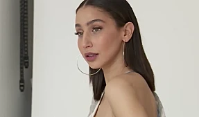 שני גולדשטיין