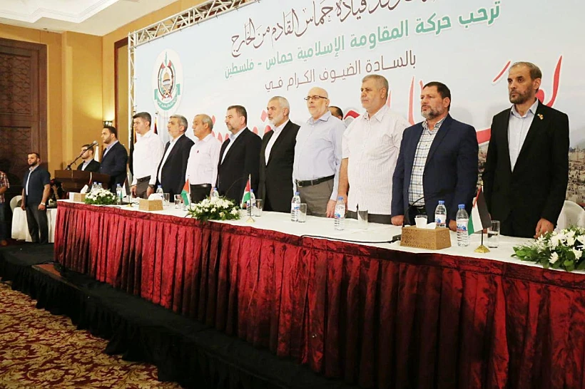 תקיפת מטוסים על מוצב של חמאס במרכז עזה