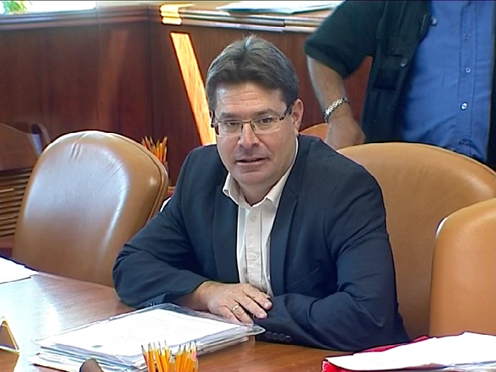 שר המדע והטכנולוגיה אופיר אקוניס