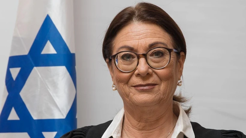 אסתר חיות, נשיאת בית המשפט העליון