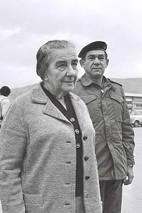 גולדה מאיר והרמטכ''ל לשעבר דוד אלעזר