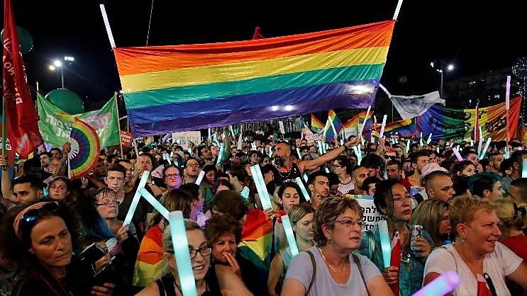 מחאת הלהט''ב בכיכר רבין