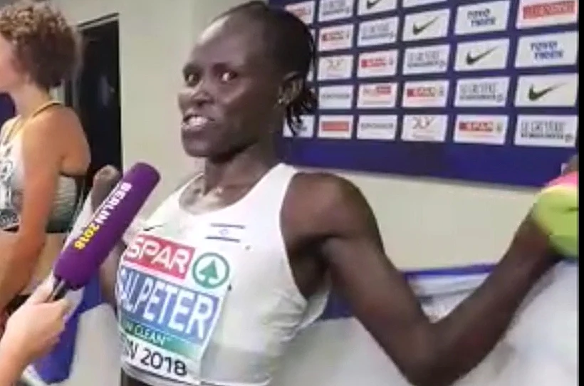 לונה צ'מטאי לאחר הזכייה באליפות אירופה