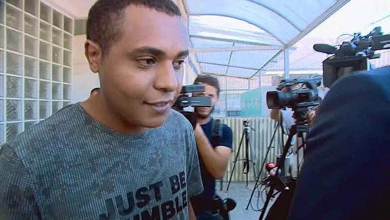 יונתן היילו עם שחרורו מהכלא