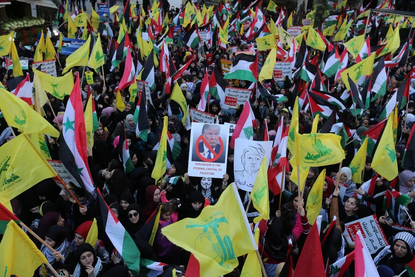 הפגנת תומכי חזבאללה בביירות