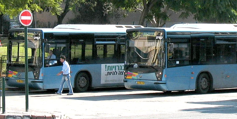 אוטובוסים של קווים