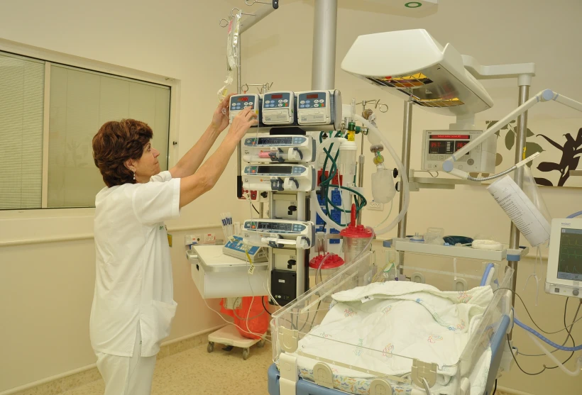 מחלקת טיפול נמרץ ילדים בבית החולים קפלן, רחובות