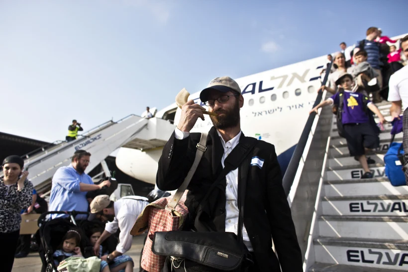 עולים מצפון אמריקה לישראל בנמל התעופה בן גוריון