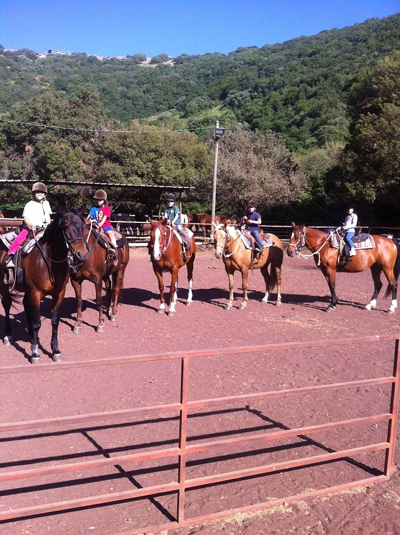 מטיילים בפארק מרום גולן