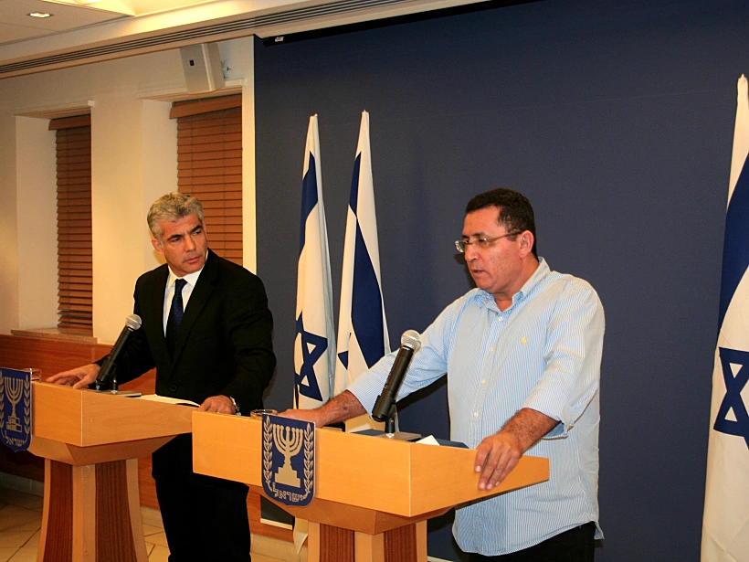 יאיר לפיד ועופר עיני