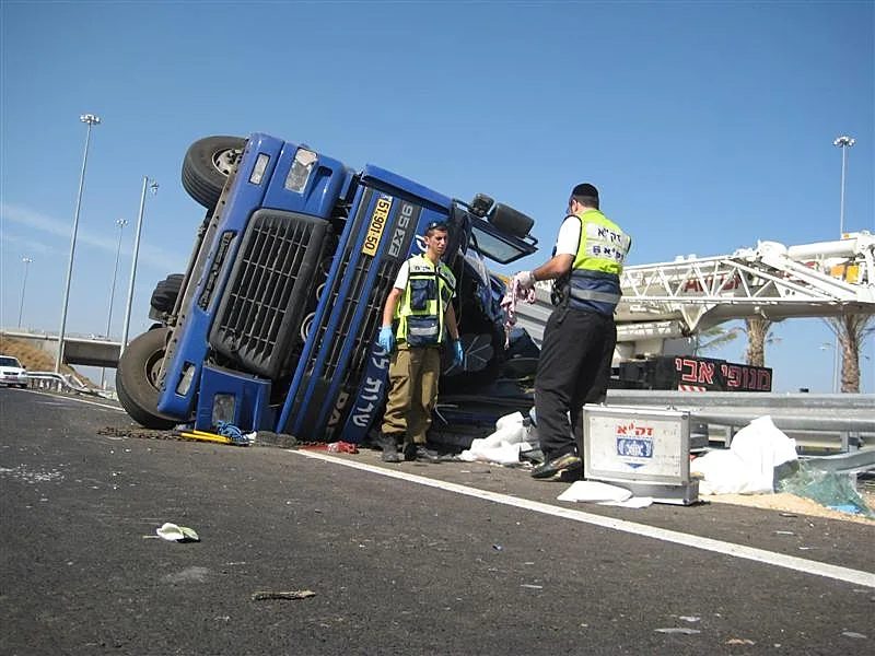 תאונת משאית