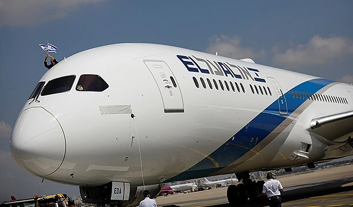 מטוס של חברת אל על בנמל התעופה בן גוריון