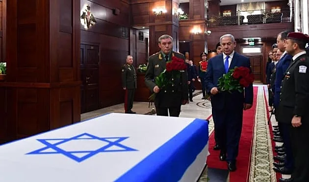 נתניהו בטקס במוסקבה לזכר זכריה באומל