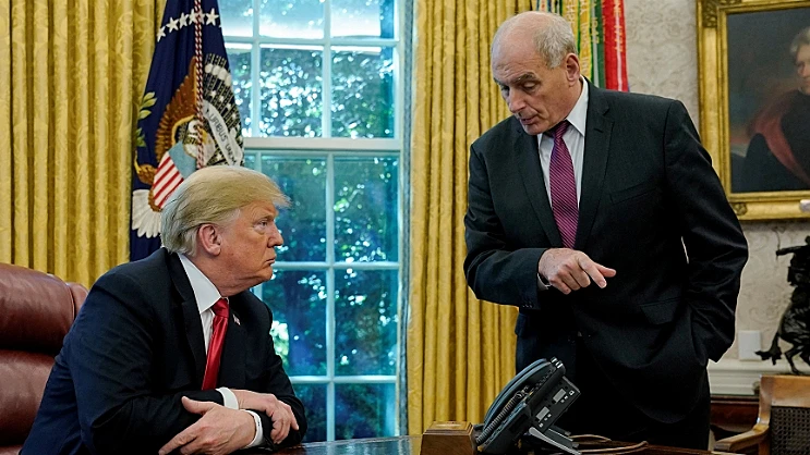 טראמפ וג'ון קלי