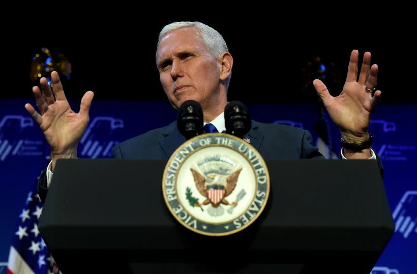 מייק פנס, סגן הנשיא האמריקני, נואם בפני הקואליציה היהודית-רפובליקנית בלאס וגאס, נבאדה