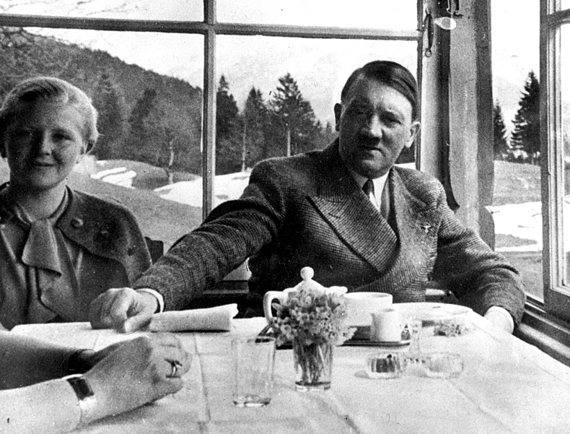 אווה בראון ואדולף היטלר