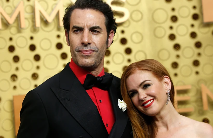 סשה ברון כהן שמשחק את המרגל הישראלי אלי כהן ואשתו אילה פישר