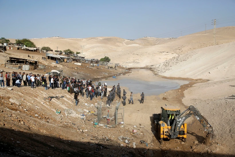 חאן אל-אחמר