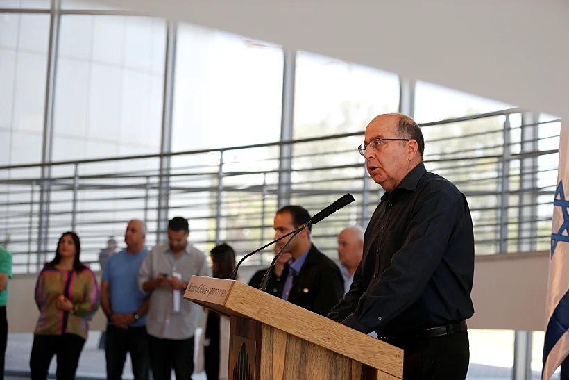 יעלון בהצהרה על התפטרותו