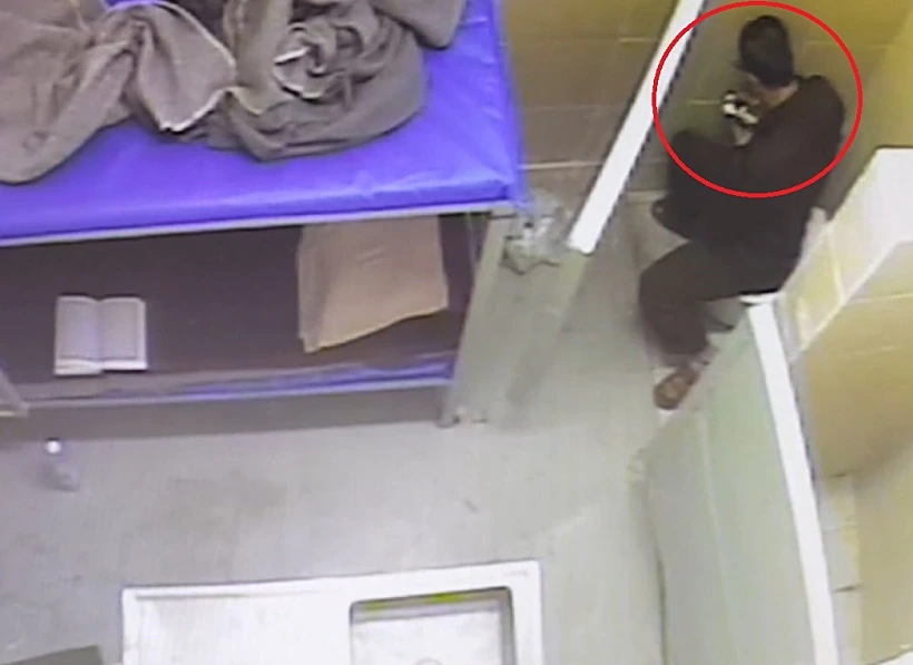 מרואן ברגותי שובר את שביתת הרעב של האסירים הביטחוניים בכלא