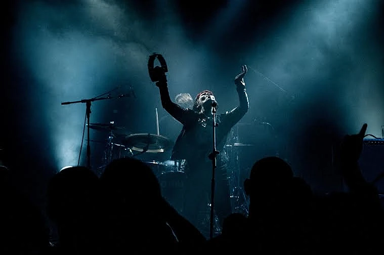 רפובליקה בהופעה בת