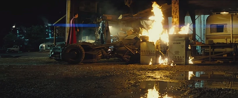 גל גדות בבטמן נגד סופרמן