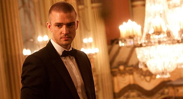 תמונות גלריה לסרט עולם הזמן